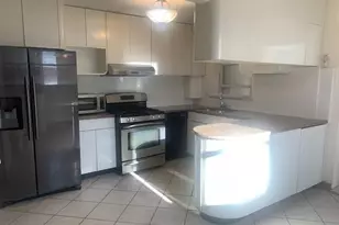 1052 Brinsmade Ave, Bronx, NY 10465 - Photo 7