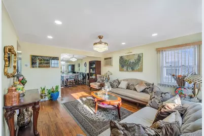 181 Martens Avenue, Valley Stream, NY 11580 - Photo 7