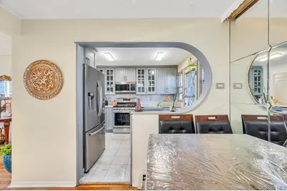 181 Martens Avenue, Valley Stream, NY 11580 - Photo 13