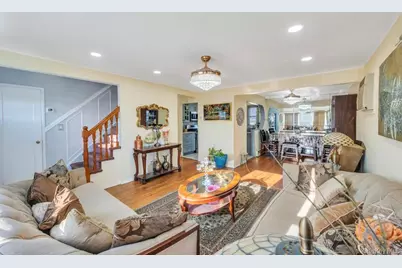 181 Martens Avenue, Valley Stream, NY 11580 - Photo 11