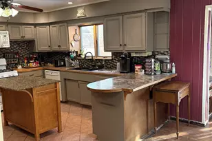 18 Tyte Dr, Riverhead, NY 11901 - Photo 7