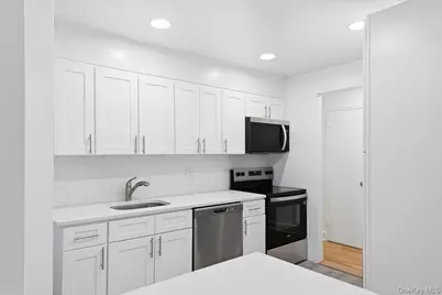3840 Greystone Avenue #3I, Bronx, NY 10463 - Photo 3
