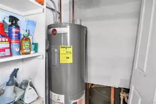 11 Seward Ln, Stony Brook, NY 11790 - Photo 17