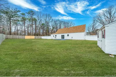 10 Cottonwood Avenue, Port Jefferson Station, NY 11776 - Photo 27