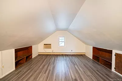 41 Brookside Court, Copiague, NY 11726 - Photo 15