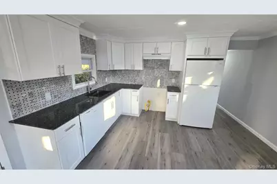 13 Buttercup Drive, Bohemia, NY 11716 - Photo 13