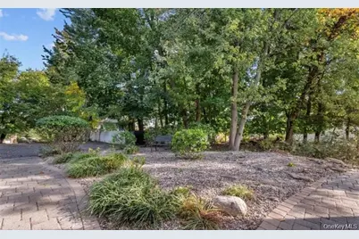 10 Burnside Avenue #B, Congers, NY 10920 - Photo 11