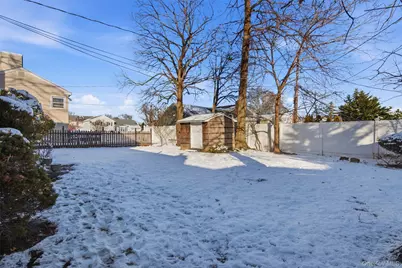 2393 Maple Avenue, Seaford, NY 11783 - Photo 25