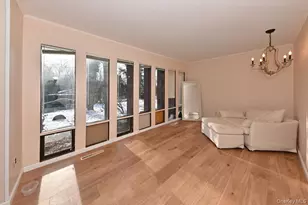 11 Lomond Ave, Chestnut Ridge, NY 10977 - Photo 7