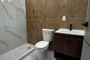 147-50 231st St, Springfield Gardens, NY 11413 - Photo 15