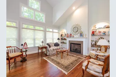 38 Fieldstone Lane, Oyster Bay, NY 11771 - Photo 5