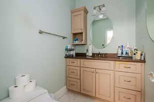 38 Fieldstone Ln, Oyster Bay, NY 11771 - Photo 25