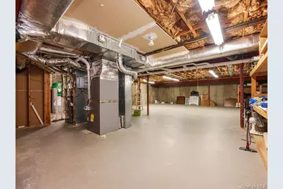 38 Fieldstone Lane, Oyster Bay, NY 11771 - Photo 31