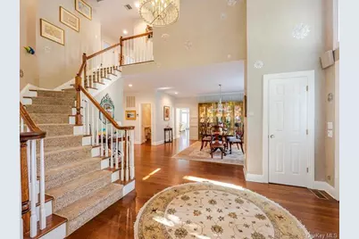 38 Fieldstone Lane, Oyster Bay, NY 11771 - Photo 3