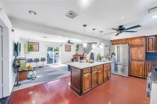 6 Regal Ln, Levittown, NY 11756 - Photo 7