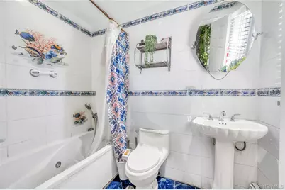 6 Regal Lane, Levittown, NY 11756 - Photo 17