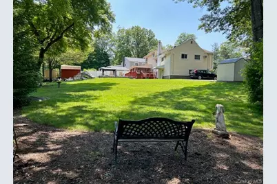 800 Terrace Place, Cortlandt Manor, NY 10567 - Photo 47