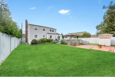 154 8th Street, Bethpage, NY 11714 - Photo 21