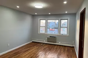 547 Eldert Ln, Brooklyn, NY 11208 - Photo 5