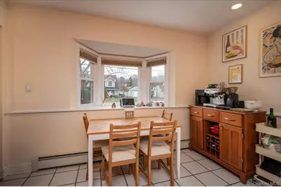 8 Hillside Lane, Syosset, NY 11791 - Photo 9