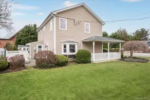 8 Hillside Ln, Syosset, NY 11791 - Photo 21