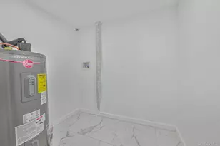 7 Joan Ave, Centereach, NY 11720 - Photo 17