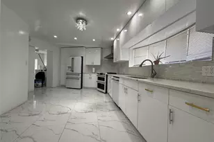 260 Hutchinson Blvd, Mount Vernon, NY 10552 - Photo 3