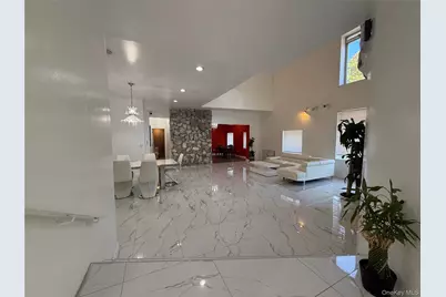 260 Hutchinson Boulevard, Mount Vernon, NY 10552 - Photo 7