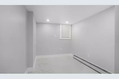 506 E 183rd Street, Bronx, NY 10458 - Photo 17