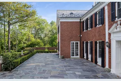 393 Mill River Road, Muttontown, NY 11771 - Photo 31