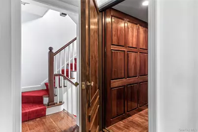 393 Mill River Road, Muttontown, NY 11771 - Photo 23