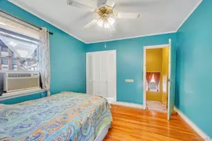 81-08 164th Pl, Jamaica, NY 11432 - Photo 13