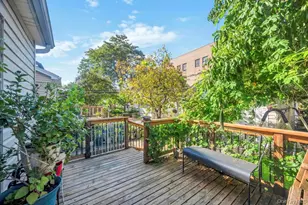 81-08 164th Pl, Jamaica, NY 11432 - Photo 31