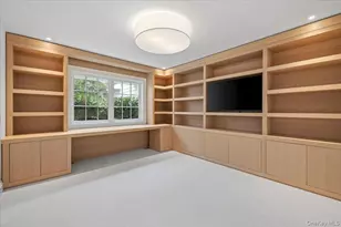 3 Horseshoe Rd, Old Westbury, NY 11568 - Photo 17