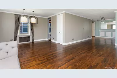 23-55 Bell Boulevard Boulevard #6C, Bayside, NY 11360 - Photo 7