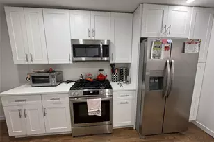 46 Maxwell Ave, Oyster Bay, NY 11771 - Photo 5