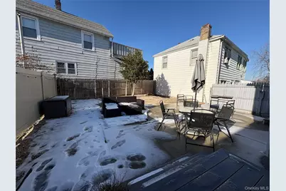 46 Maxwell Avenue, Oyster Bay, NY 11771 - Photo 13