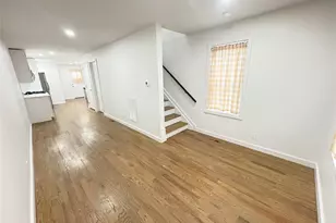 46 Maxwell Ave, Oyster Bay, NY 11771 - Photo 3