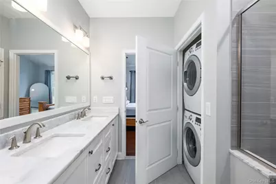 27 Dutch Court, Wappingers Falls, NY 12590 - Photo 17