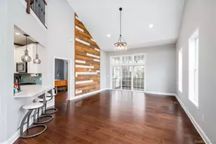 27 Dutch Ct, Wappingers Falls, NY 12590 - Photo 9