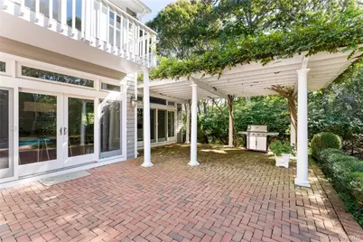 8 Mountain Laurel Lane, Southampton, NY 11968 - Photo 35