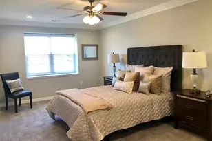 425 Newbridge Rd, East Meadow, NY 11554 - Photo 7