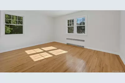 37 Fowler Avenue, Yonkers, NY 10701 - Photo 21