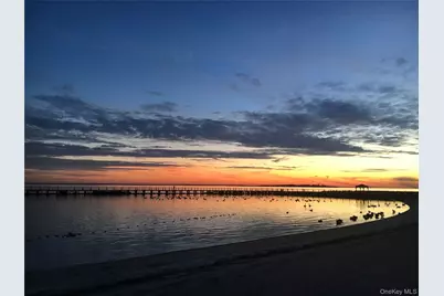 272 Baylawn Avenue, Copiague, NY 11726 - Photo 31