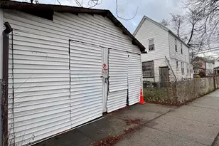 147-03 111th Ave, Jamaica, NY 11435 - Photo 5