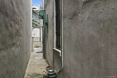 756 Woodward Avenue, Ridgewood, NY 11385 - Photo 39