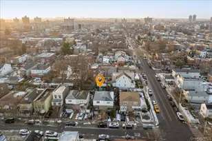 2761 Hering Ave, Bronx, NY 10469 - Photo 23