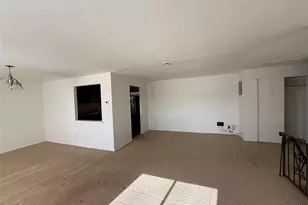 55 Pinebrook Pl, Bay Shore, NY 11706 - Photo 5