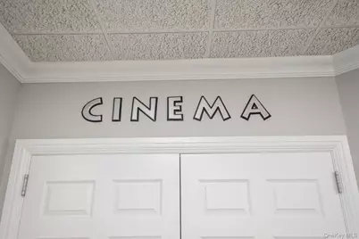 434 Autumn Drive, East Meadow, NY 11554 - Photo 7