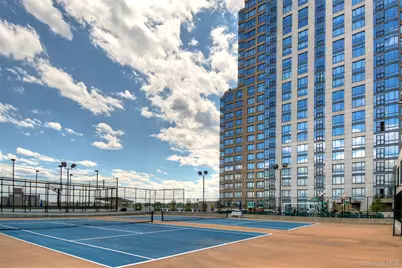 10 City Place #PH4C, White Plains, NY 10601 - Photo 31